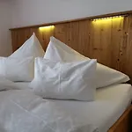 Appartement Ferienlandhaus Hoefer *