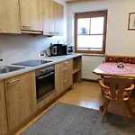 Appartement Ferienlandhaus Hoefer *