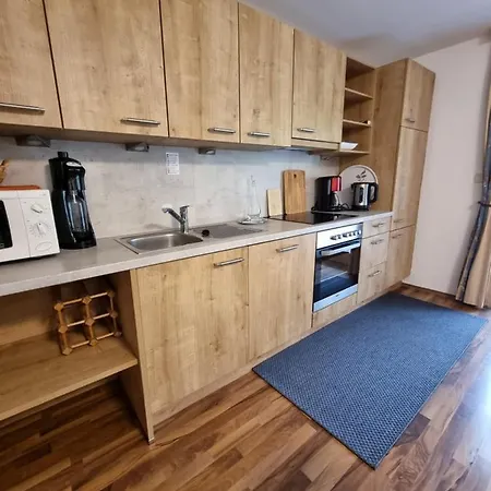 Ferienlandhaus Hoefer Апартаменты Фульпмес