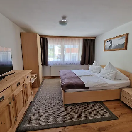 Appartement Ferienlandhaus Hoefer *
