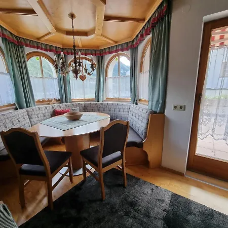 Appartement Ferienlandhaus Hoefer *